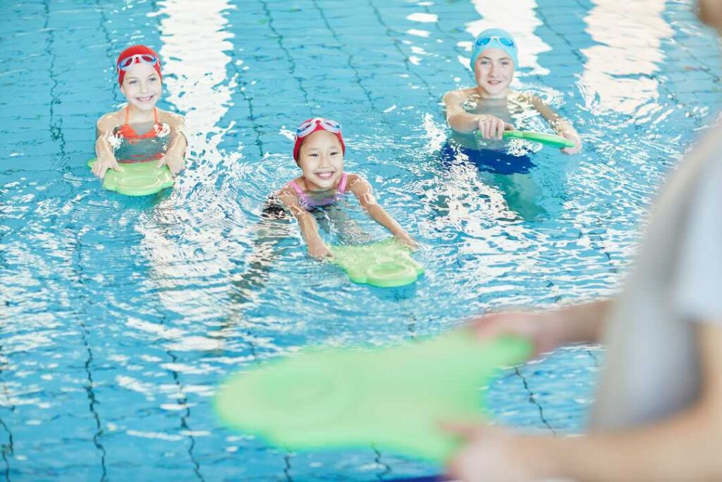 Female Swimming Coach Kids Swimming Lessons Singapore HydroSplash