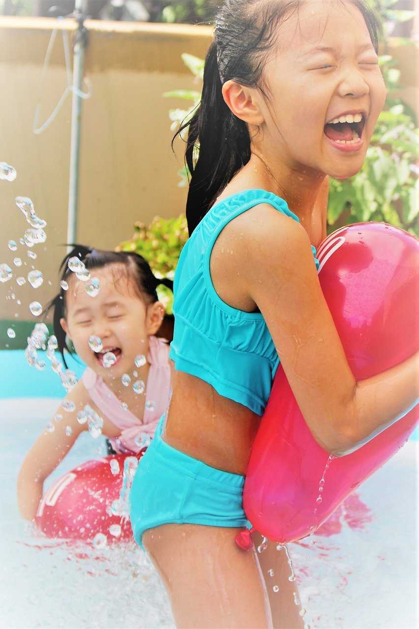 Female Swimming Coach Singapore HydroSplash Swimming Academy